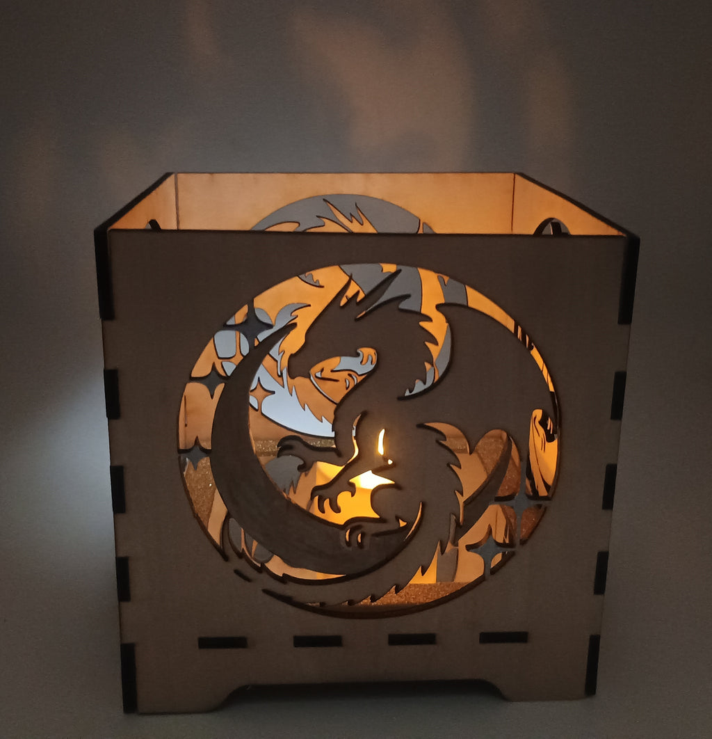 Dragon in Moon Luminary