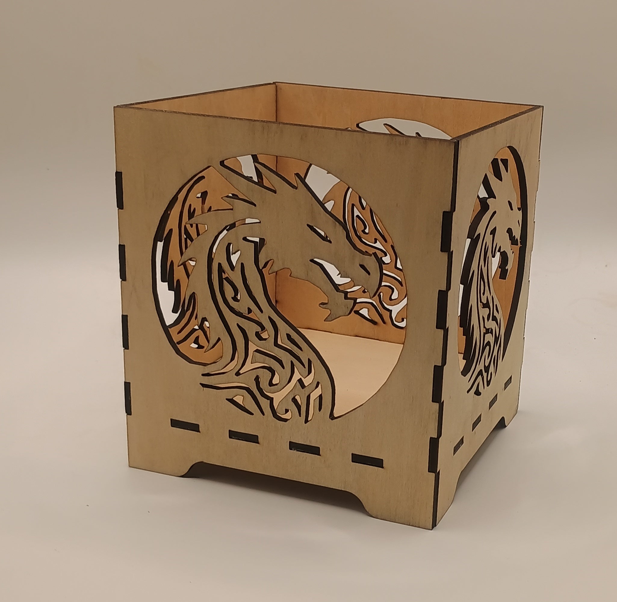 Dragons Head Luminary