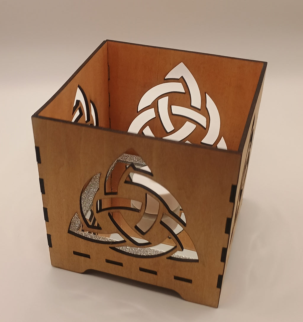 Celtic Luminary